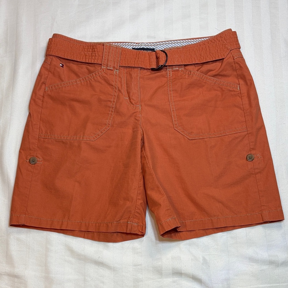 Tommy Hilfiger Women's  Shorts Size 2